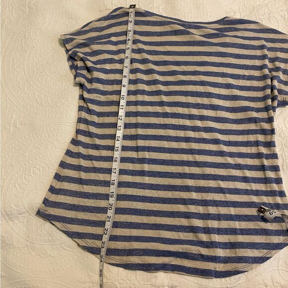 Chico’s size 2/Medium Striped Metallic Cotton Modal Blend Short Sleeve Shirt - Picture 6 of 8